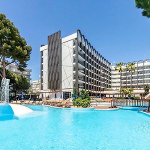 Golden Avenida Family Suites 4*